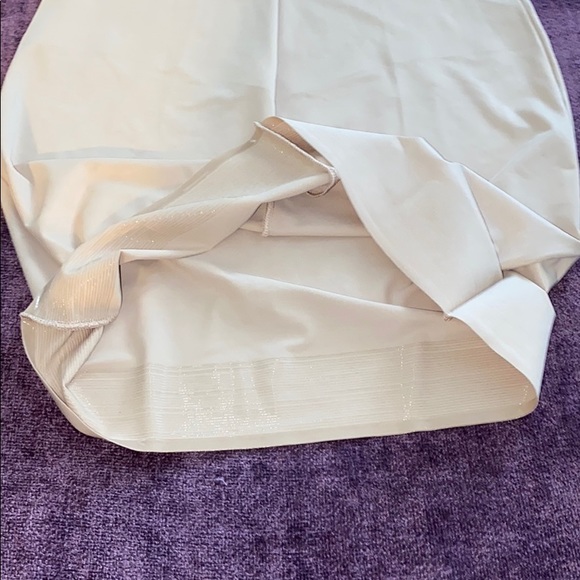 Body slip - Picture 6 of 8